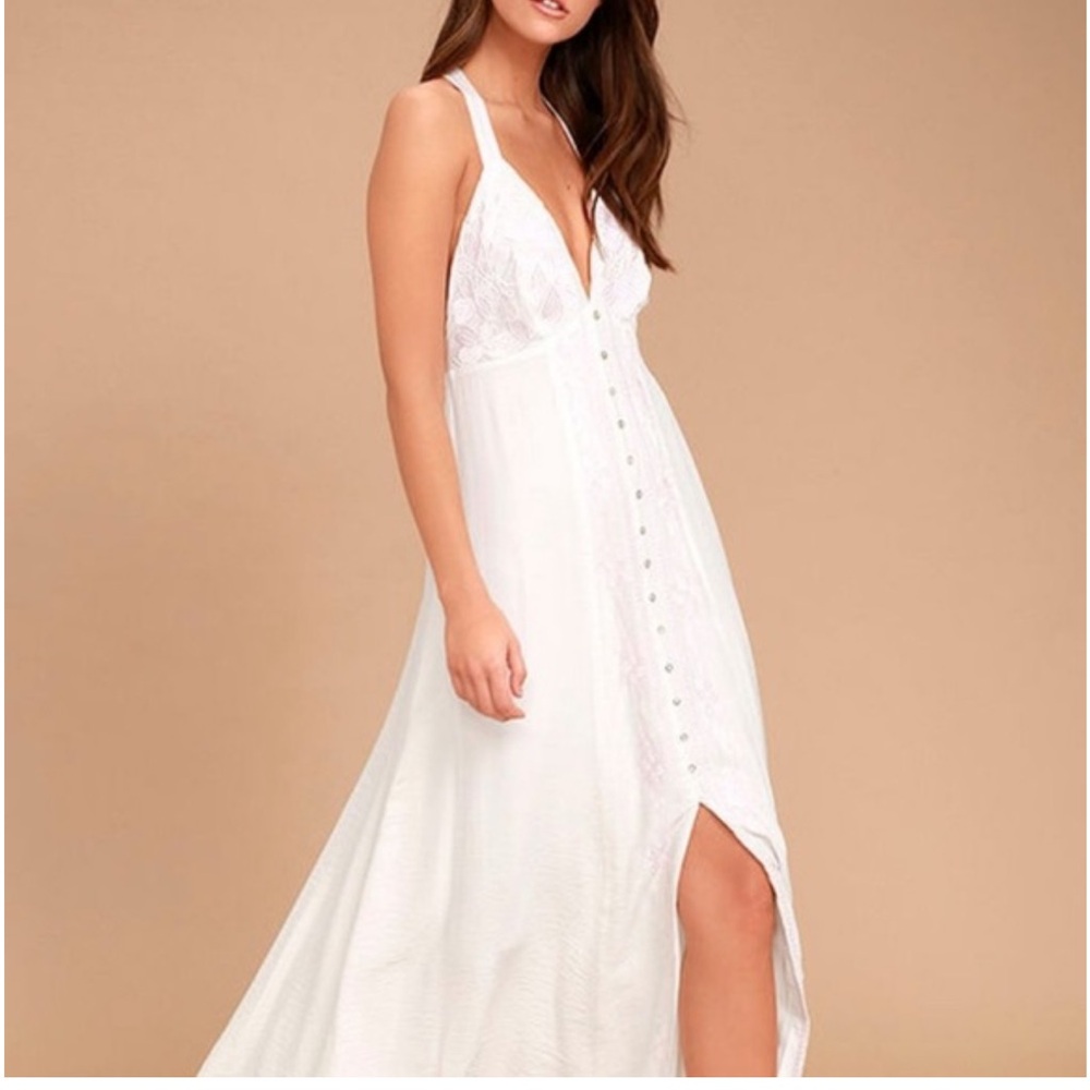 New w/o tags Lulus blush pink embroidered dress size small